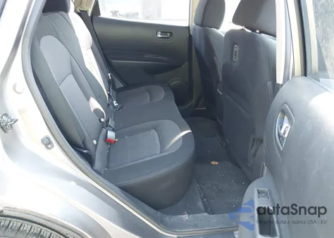 2013 Nissan Rogue Sv z USA, uszkodzony, nr VIN JN8AS5MV9DW608592